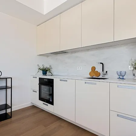 Sea View Family In Unique Kalaranna District Apartmán