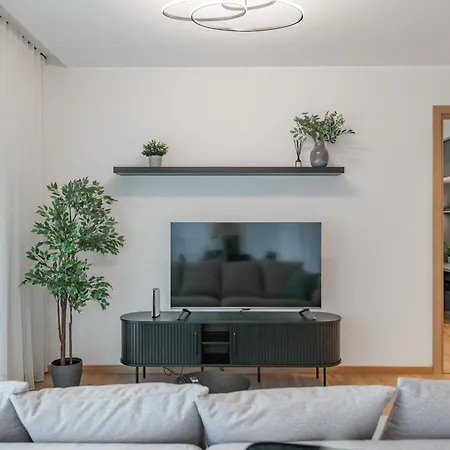 Apartman Sea View Family In Unique Kalaranna District